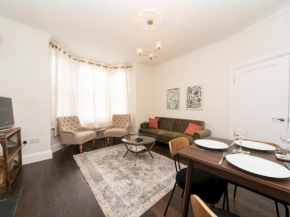 Pass the Keys Elegant Modern 2 Bed Flat Near Greenwich Park